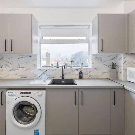 Shard View 2Br Next Tower Bridge Apartman London Kültér fotó